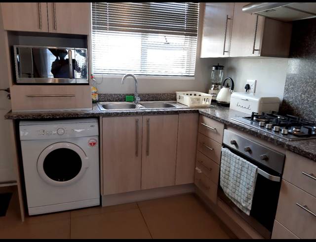 3 BEDROOM HOUSE RENTED IN WESTBROOK